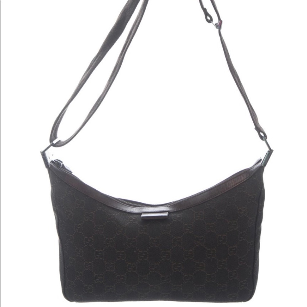 EUC AUTHENTIC GUCCI SHOULDER BAG